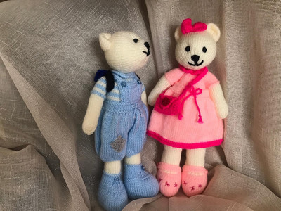 Brenda, teddy bear friends, knitting.jpg